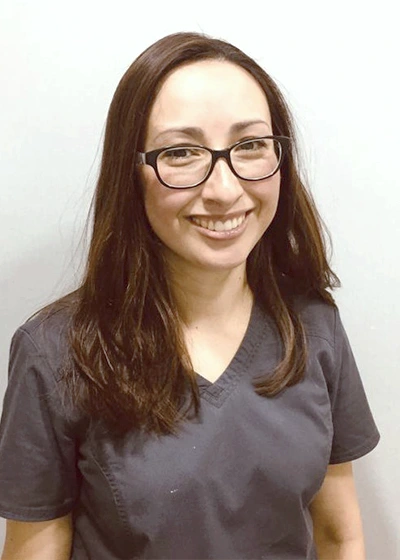 Doctora Miriam Logroño Dentista en Leganés